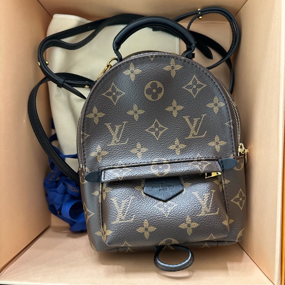 Authentic Louis Vuitton Mini palm springs backpack - Picture 6 of 13